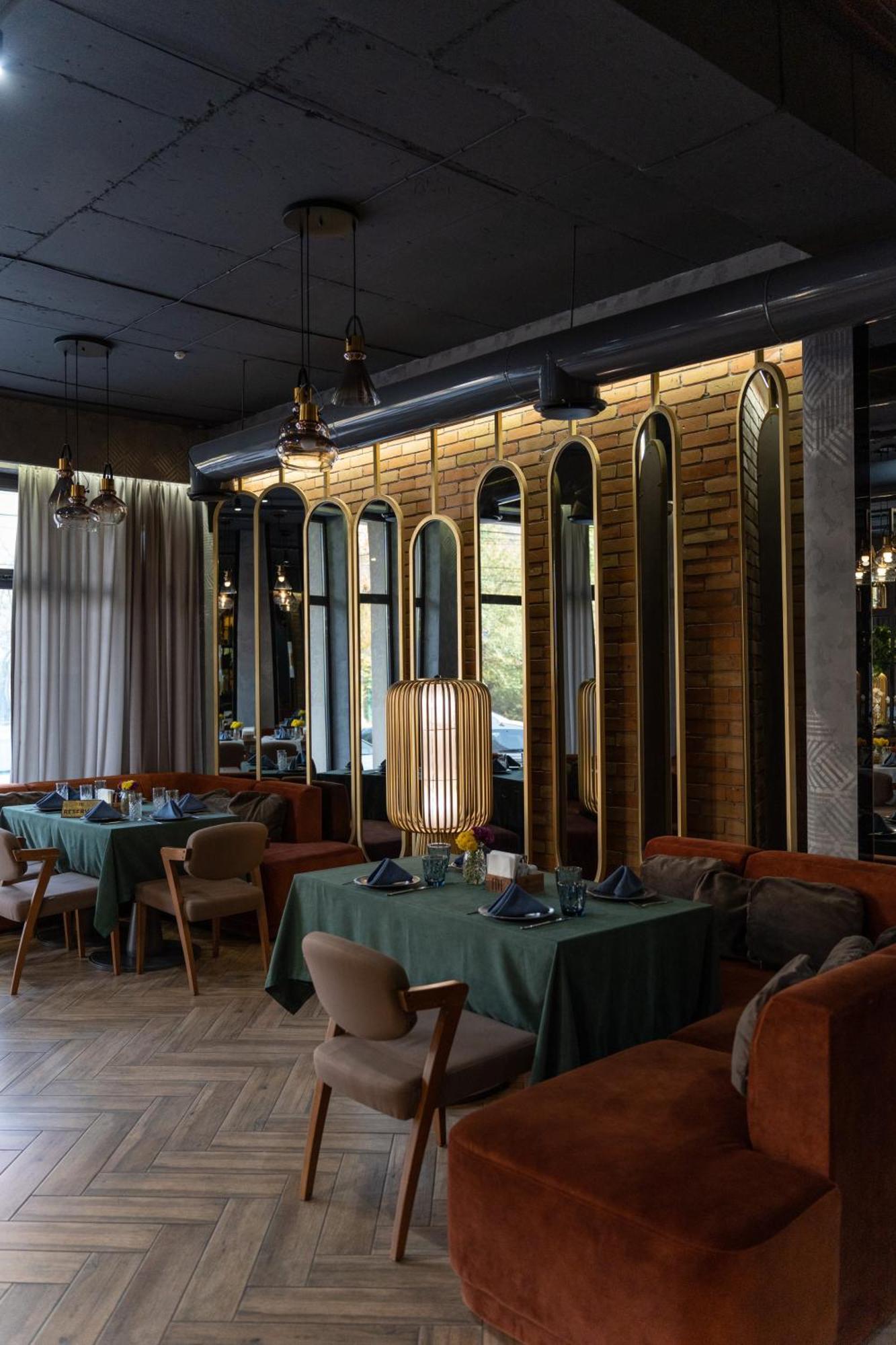Five Hotel Bishkek Exterior foto